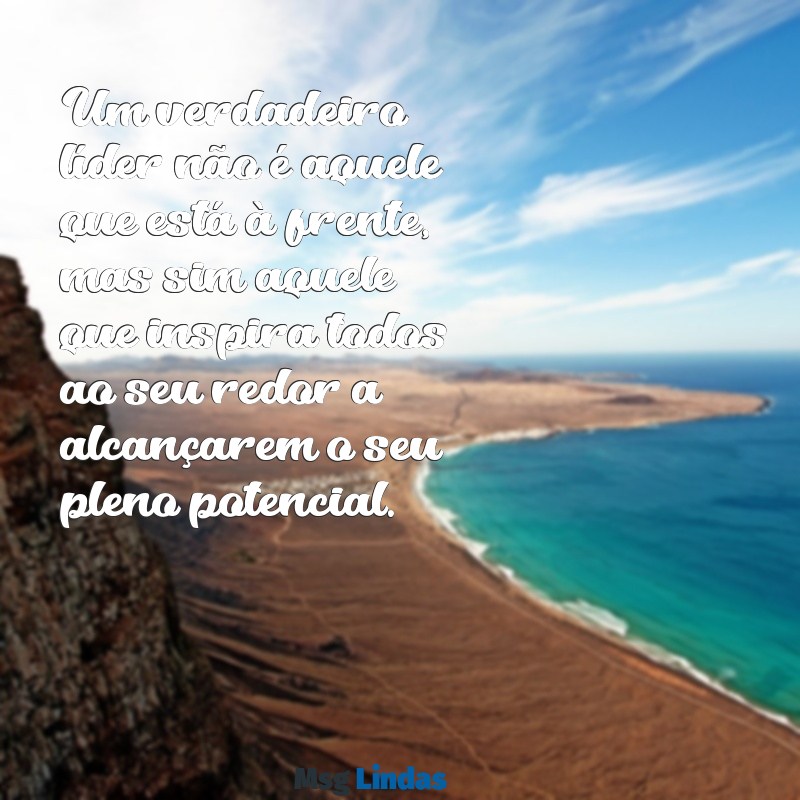 texto para homenagear um líder Um verdadeiro líder não é aquele que está à frente, mas sim aquele que inspira todos ao seu redor a alcançarem o seu pleno potencial.